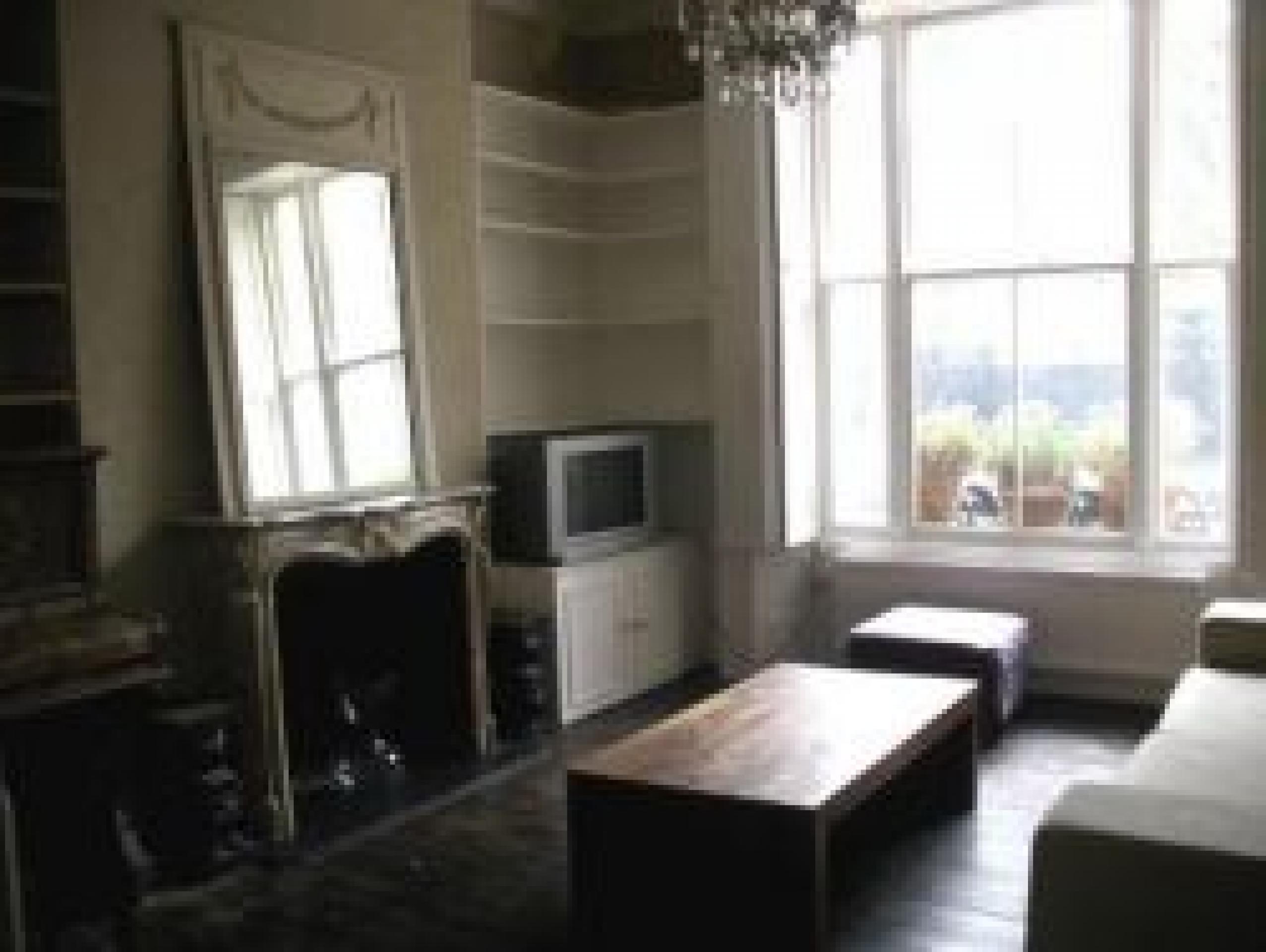 			1 Bedroom, 1 bath, 1 reception Flat			 Kilburn Park, MAIDA VALE NW6